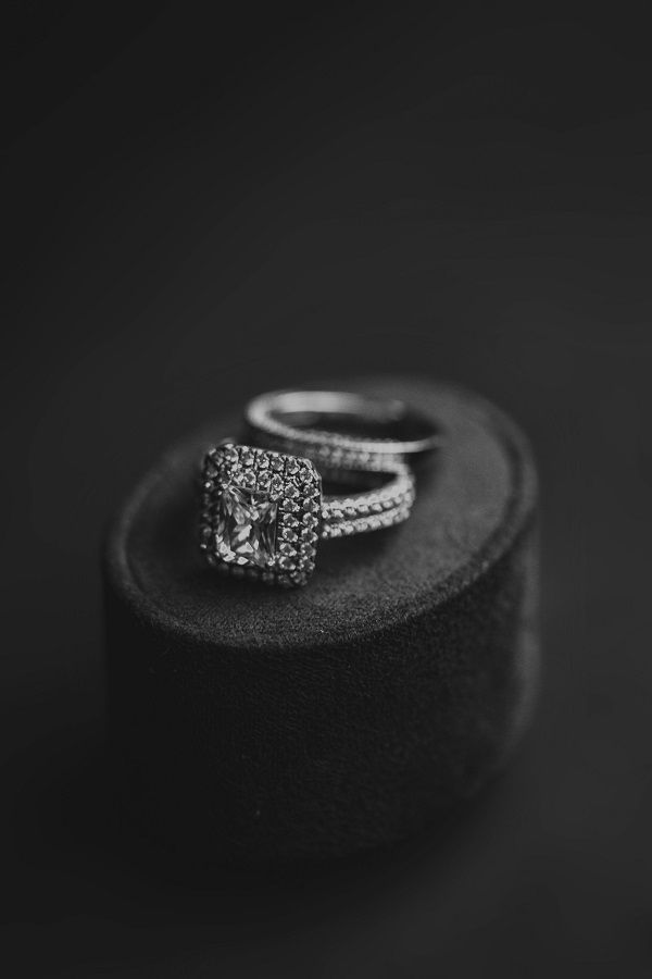 Why everyone’s Saying Yes to Man-Made Diamond Rings in 2025?